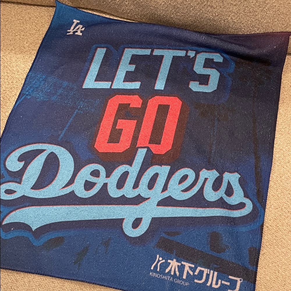 Dodgers game day towel - unused